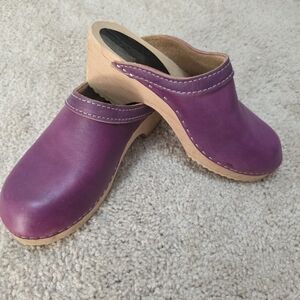 Purple Women's Clogs Made In Sweden Size 39/ 8.5